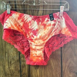 NWT Torrid Curve hipster Panty Pink Tie Die and Lace Size 3